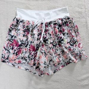 LIVI Active Lane Bryant Athletic Shorts Size 14/16 Built-In Biker Shorts